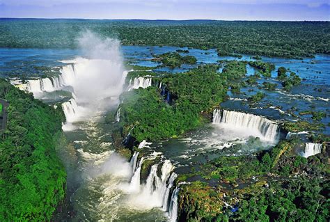 Foz do Iguacu: Nature’s Masterpiece and Spectacular Falls