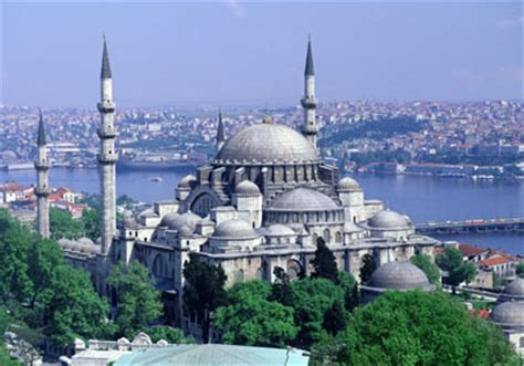 Which city in Istanbul is richest?
