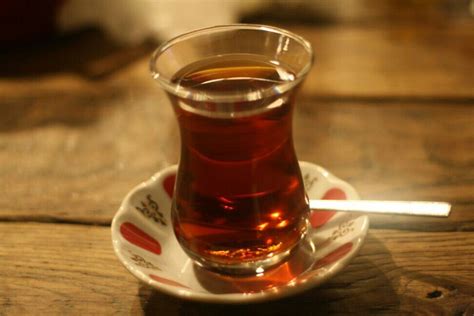 Why is Turkish tea red?