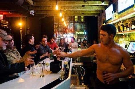 Can you go into a bar at 18 in New York?