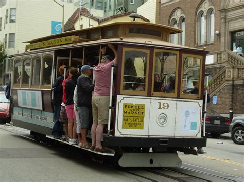 Can You Take A Cable Car From Fishermans Wharf To Chinatown?