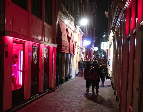 Do you need cash for Red Light District?