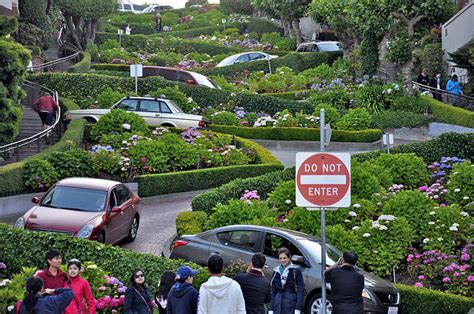 Should You Drive Up Or Down Lombard Street?
