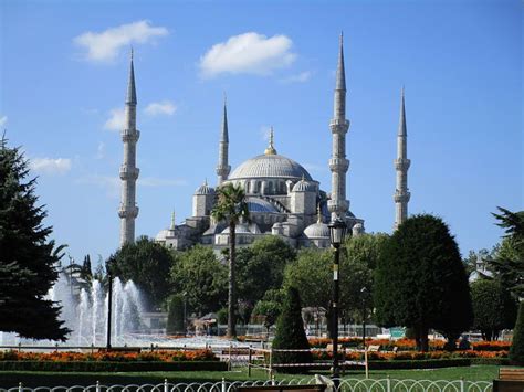 What to do with 20 hour layover in Istanbul?