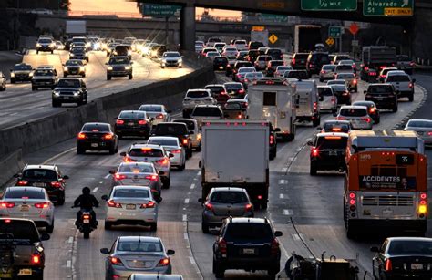 Which US city has the worst traffic?