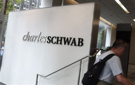 Is Charles Schwab A Fiduciary?