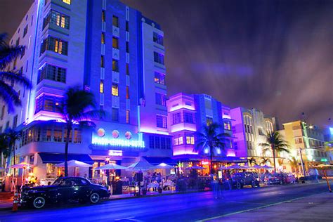 Is Ocean Drive Safe At Night?