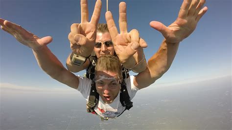 What Is The Youngest Age To Skydive?