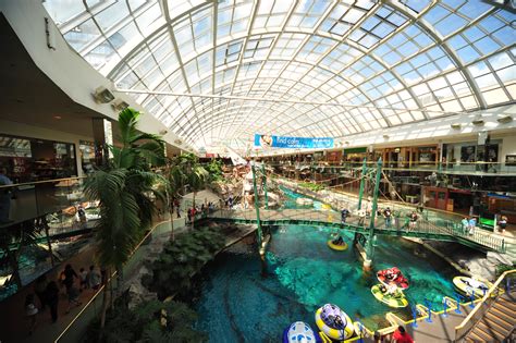 Where Is The Biggest Mall In The World?
